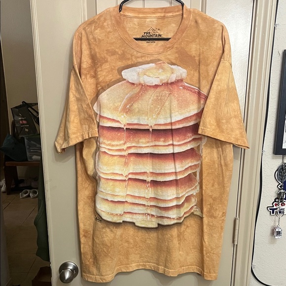 Delicious Stack of Buttered Golden Brown Pancakes with Syrup XL Shirt - Picture 3 of 5